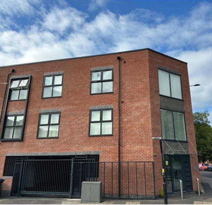 Brand New Modern Luxurious Apartment Near The City Birmingham Exterior photo